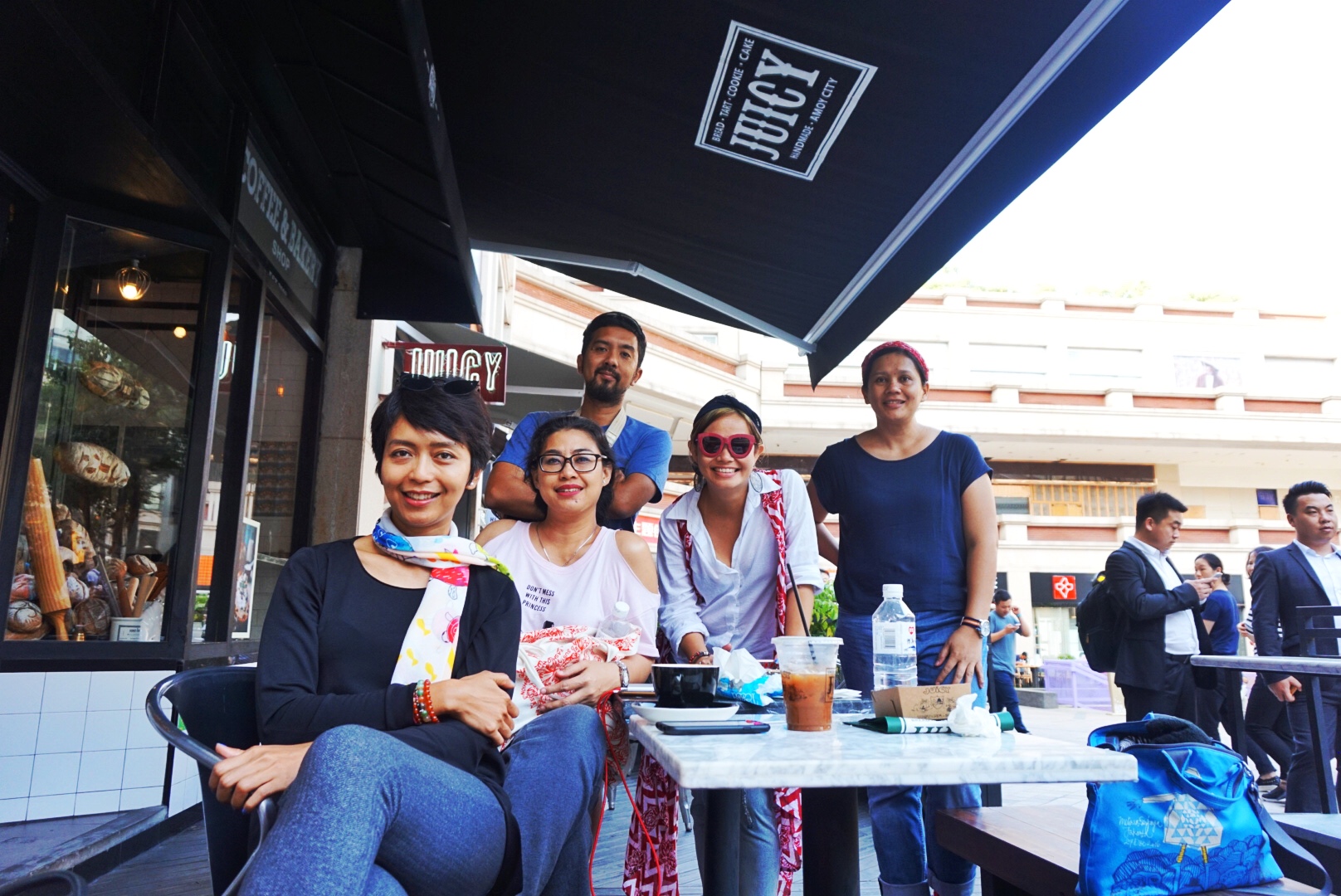 DA52CE00-7B00-4C61-A23C-A21868BE0FFC